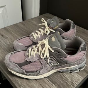 New balance 2002r protection pack